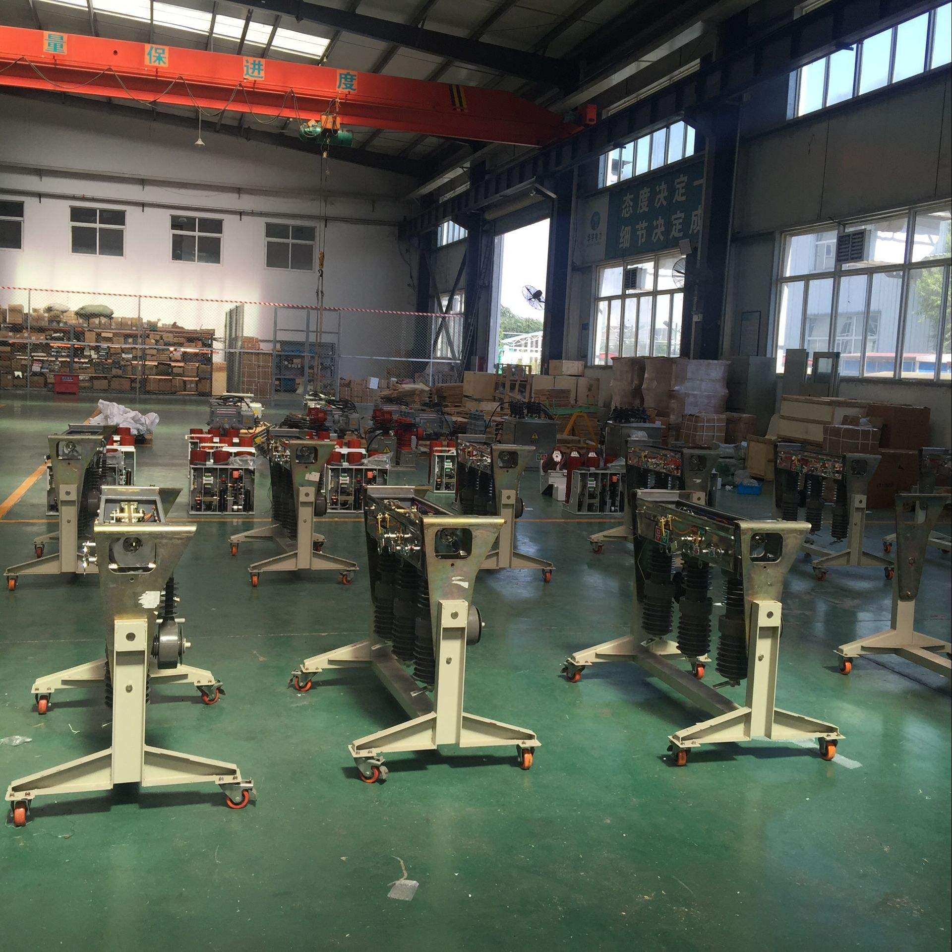 35戶外高壓隔離開關(guān)與真空隔離開關(guān) 功能、應(yīng)用與選購(gòu)指南